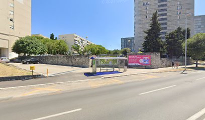 SEDAM KAŠTELA - KINESKI ZID