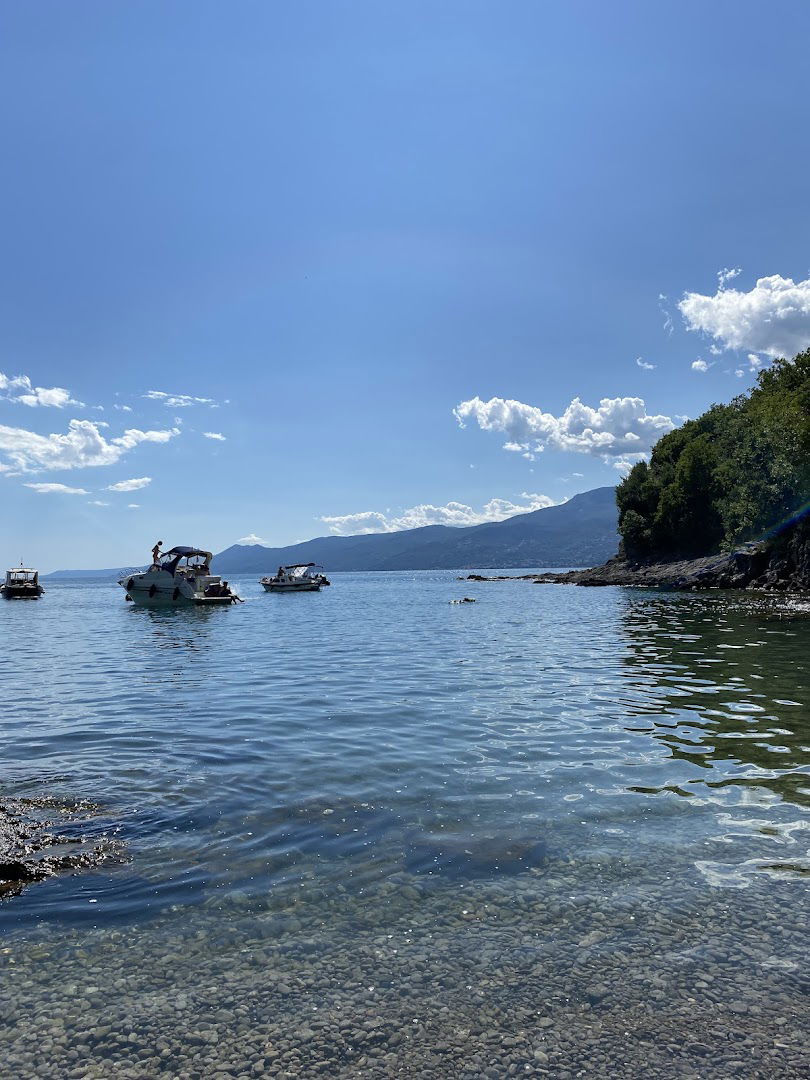 Gradska plaža "Razbojna"