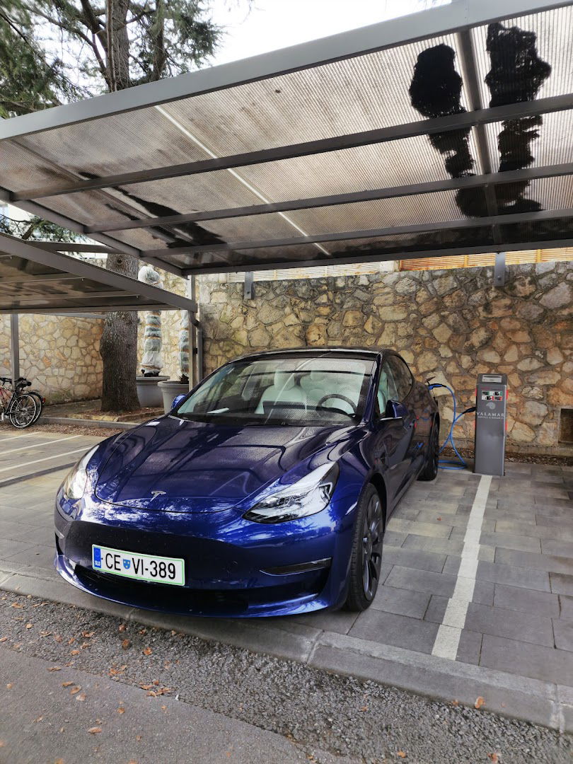 Electric Vehicle Charging Station