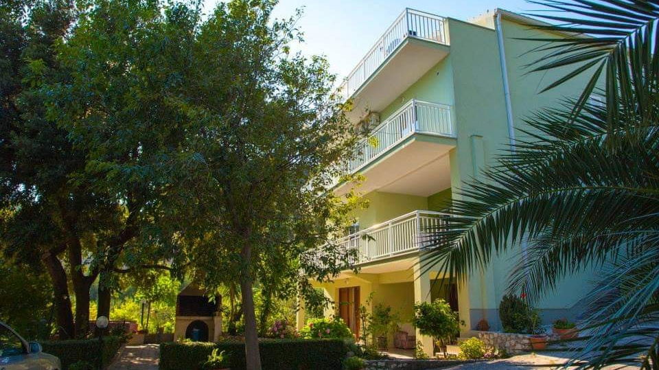 Family Beroš Friendly Place