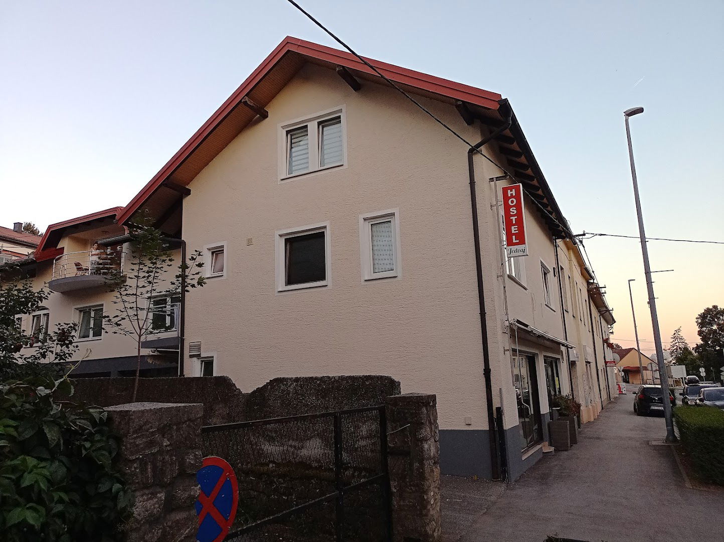 Hostel Jedvaj