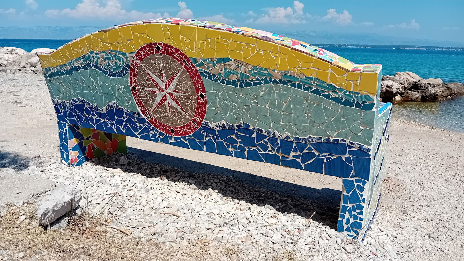 MOZAIK KLUPA - Sušica