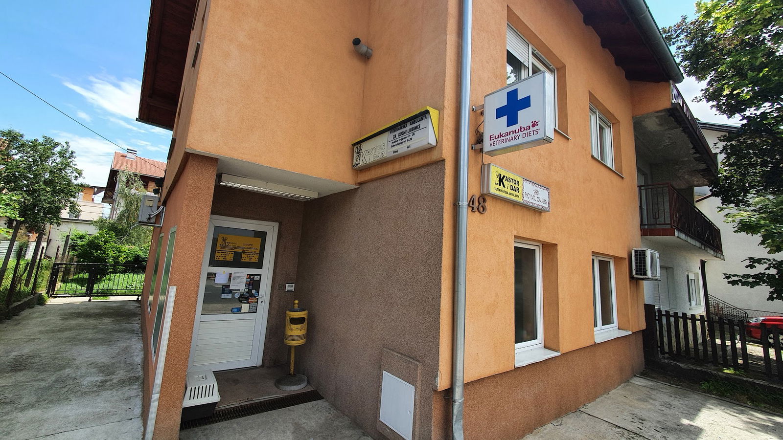 KASTOR I DAR - AMBULANCE