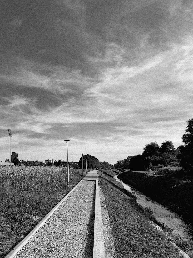 Šetnica uz potok Vuger