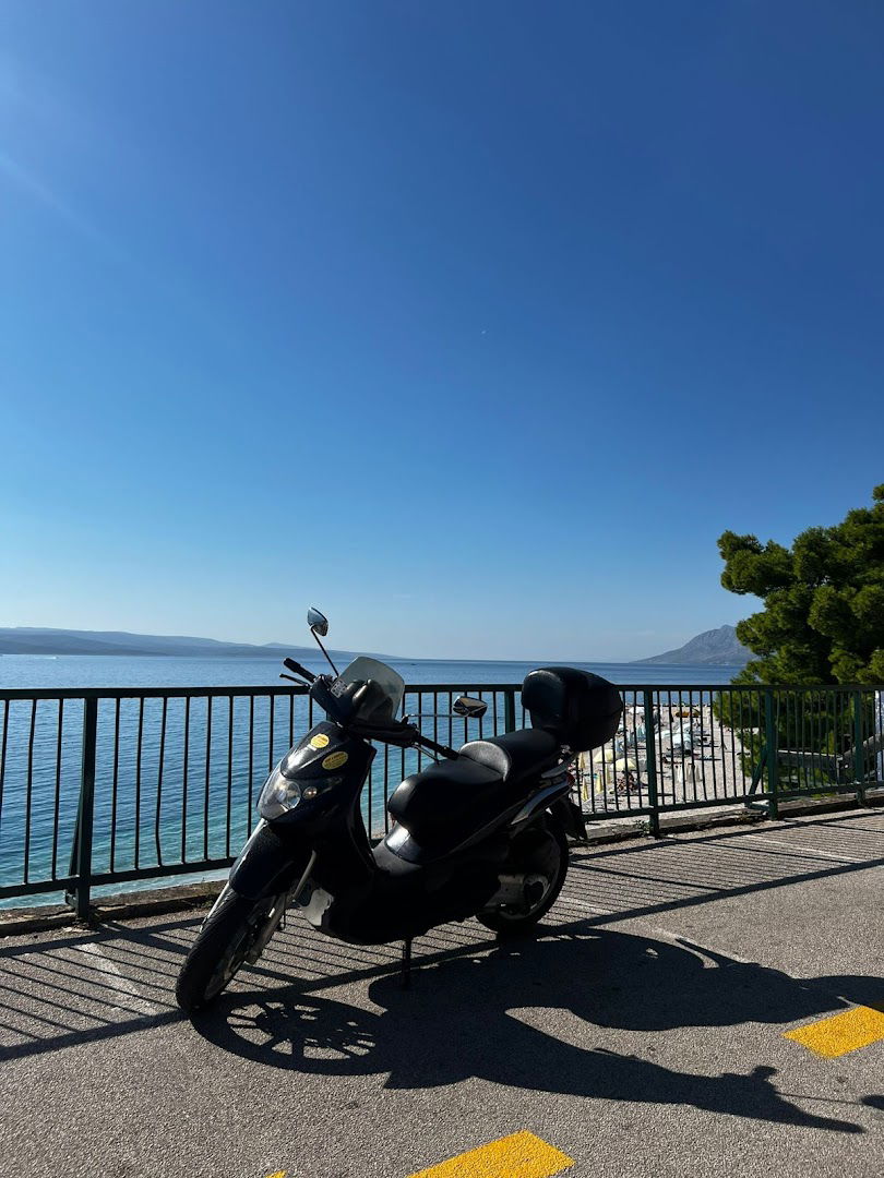 Rent a scooter Trogir, KEMPES