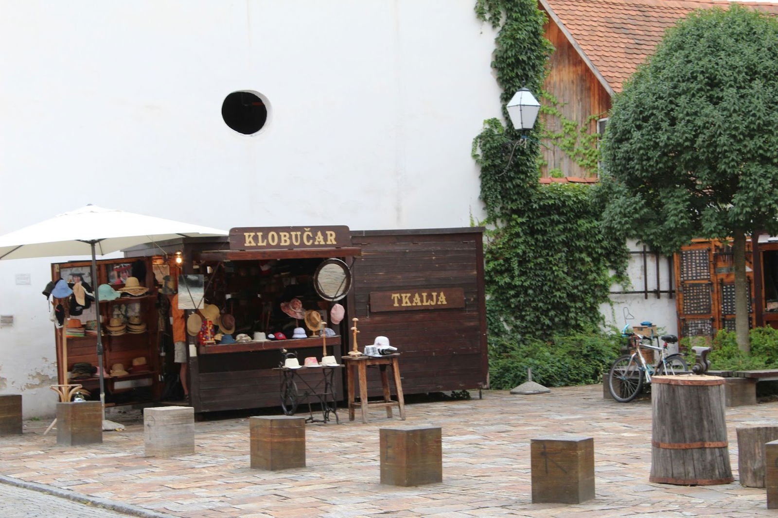 Trg tradicijskih obrta