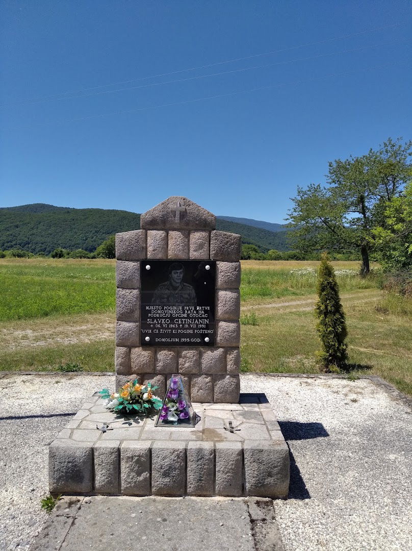 Mjesto pogibije prve žrtve Domovinskog rata iz bivše općine Otočac - Slavko Cetinjanin