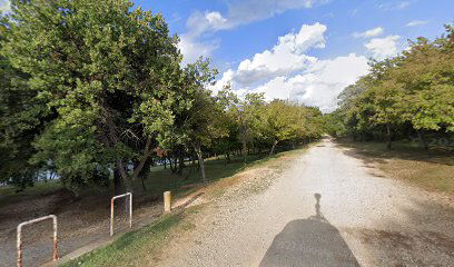 Reading Point free parking