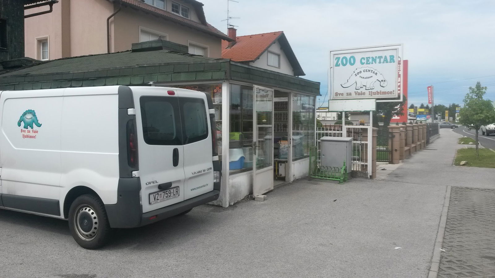 Zoo Center Ltd.