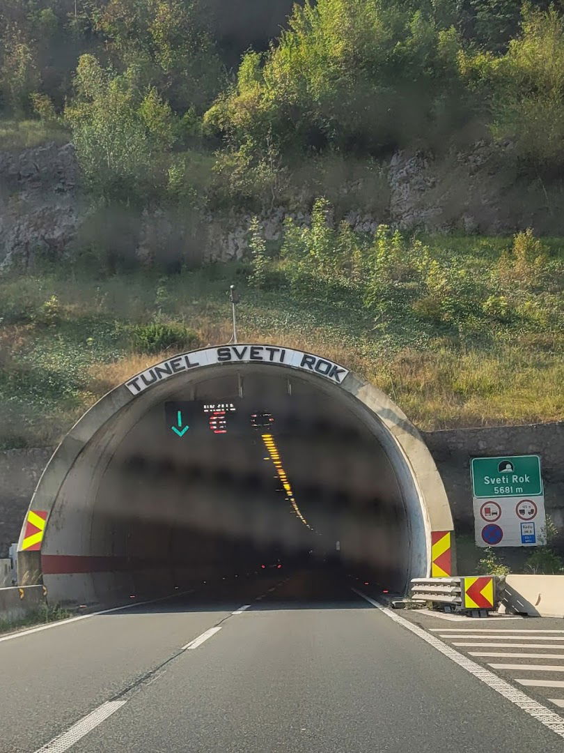Sjeverni portal Tunela Sveti Rok