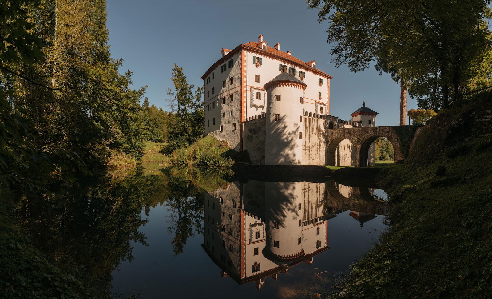 Grad Snežnik