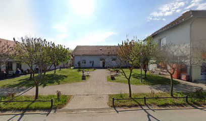 Pučki dom Jasenovac