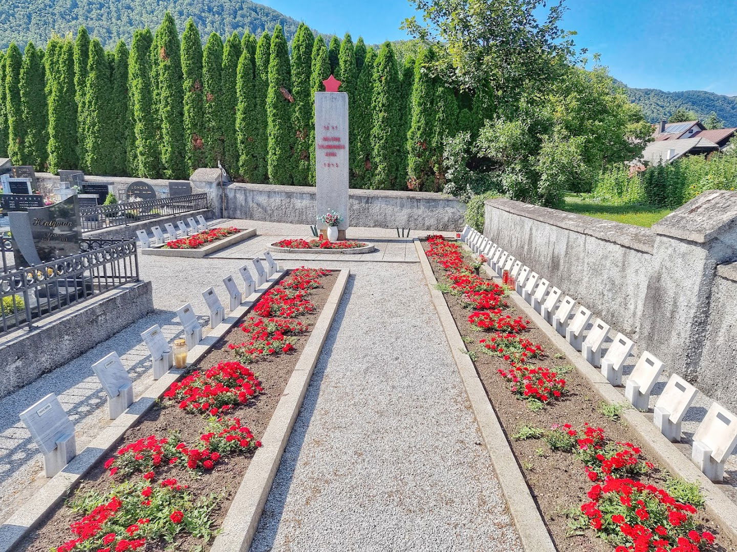 Vavta Vas Cemetery