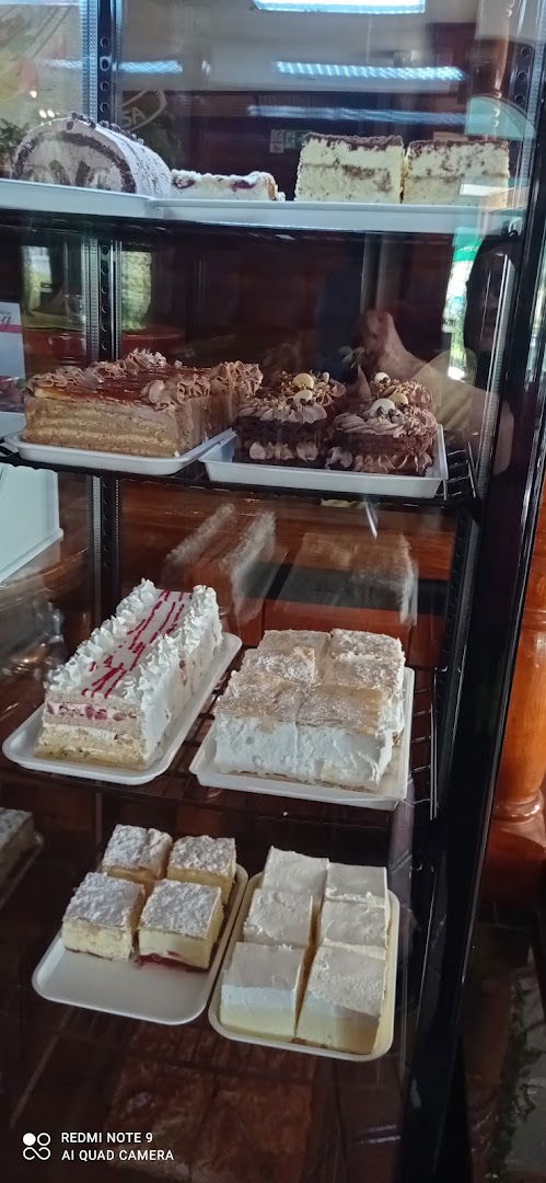 Slastičarna i kafić Trg