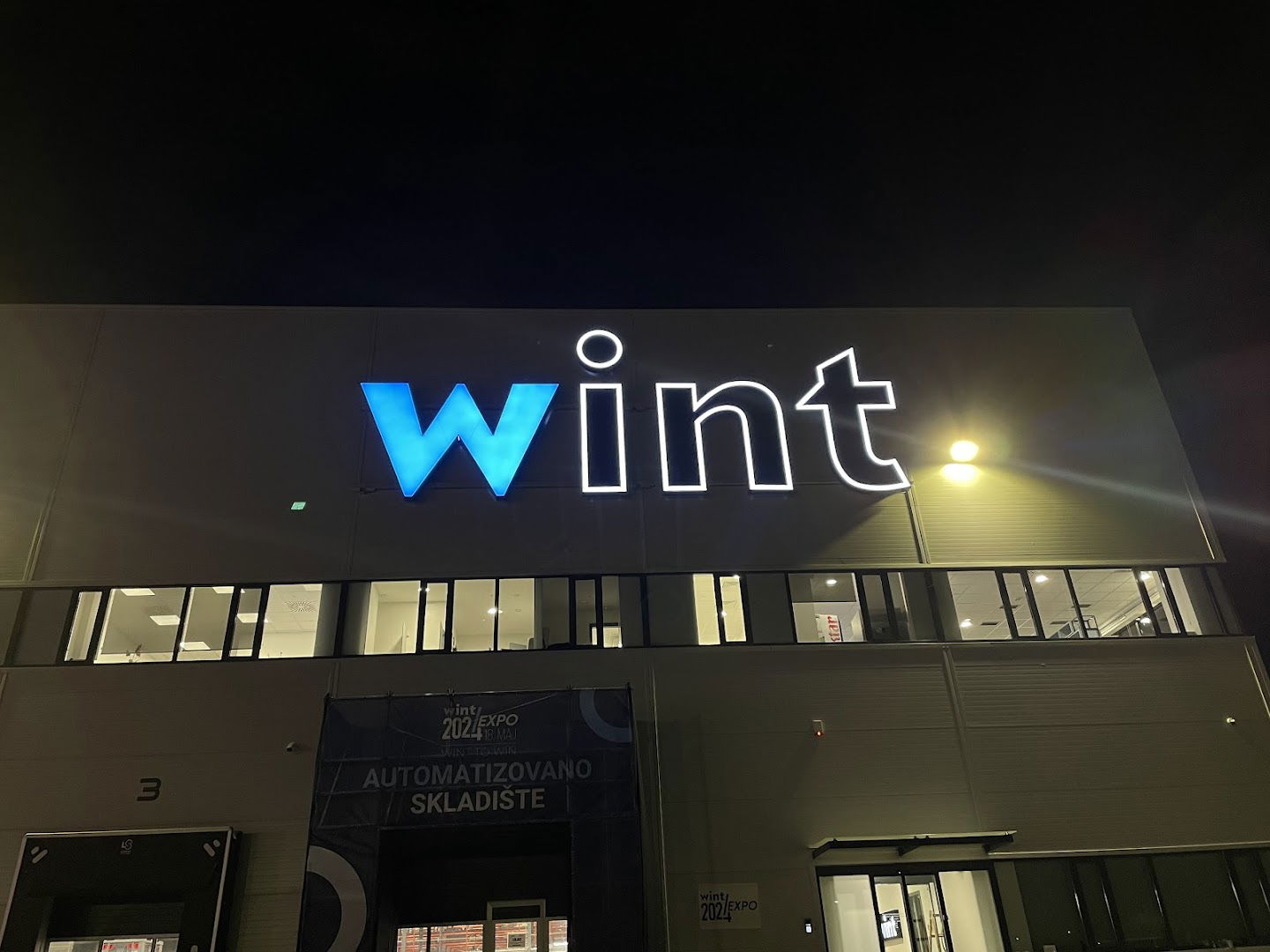 WINT (Wagen International) - sedište