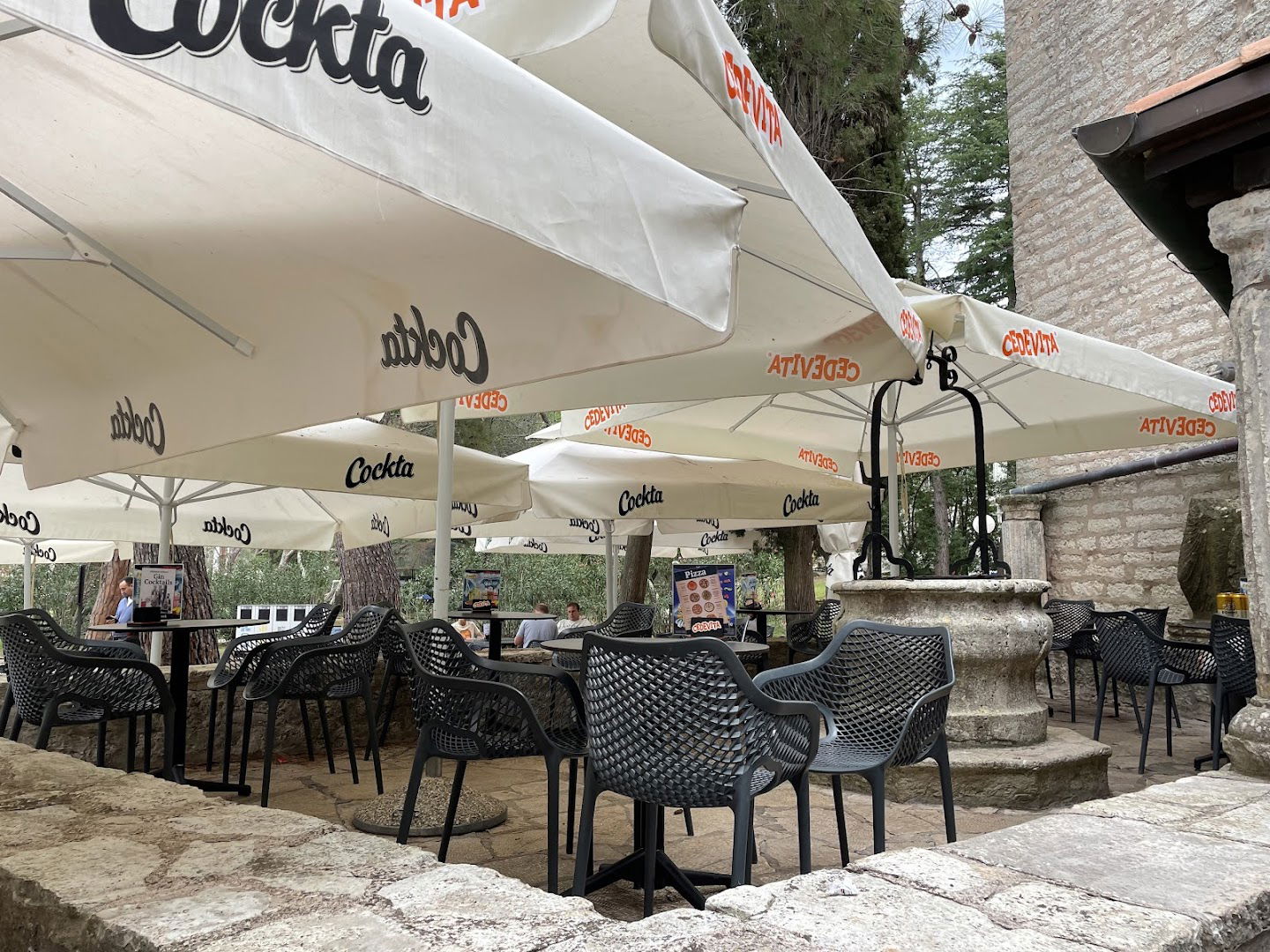 Caffé bar Školjka
