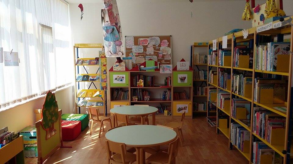 Narodna knjižnica Ploče