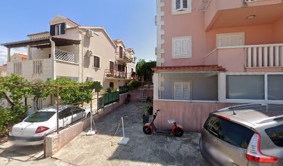 DERMA 2., OBRT ZA PEDIKERSKE I KOZMETIČARSKE USLUGE VL. JOSIP DUVNJAK