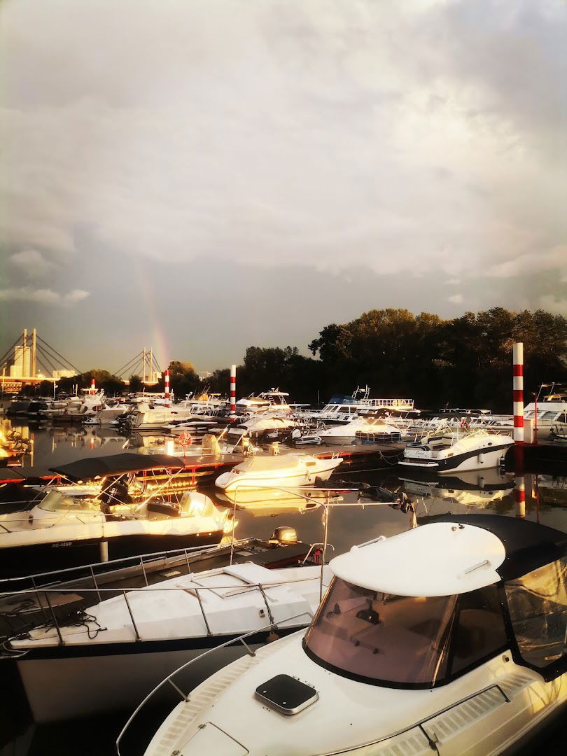 Colorite Yachting Club