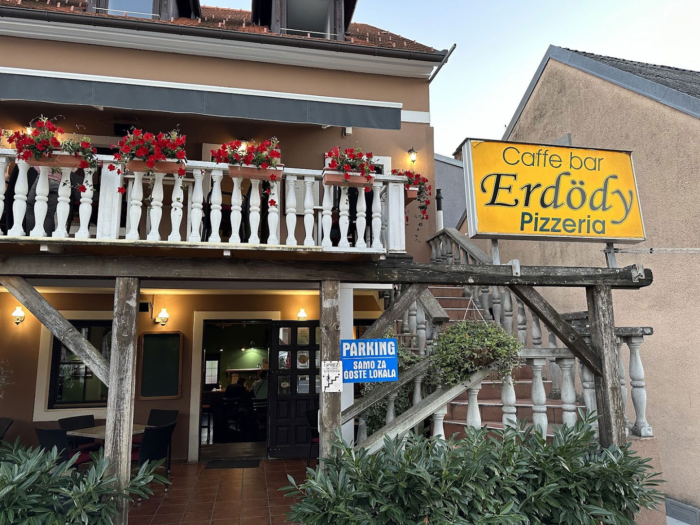 Caffe Bar & Pizzeria Erdödy