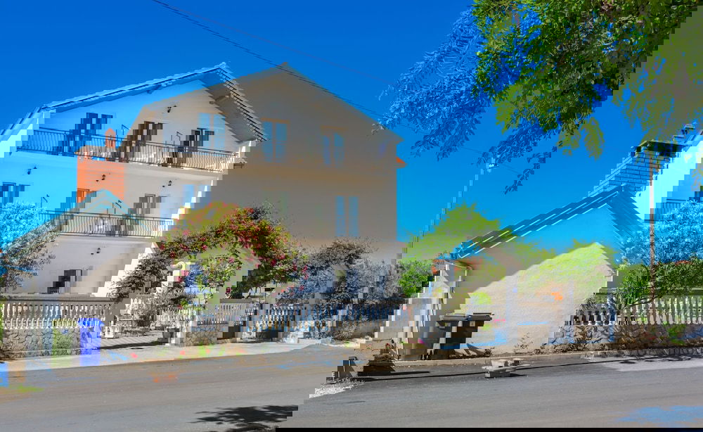 Bed & Breakfast Maki