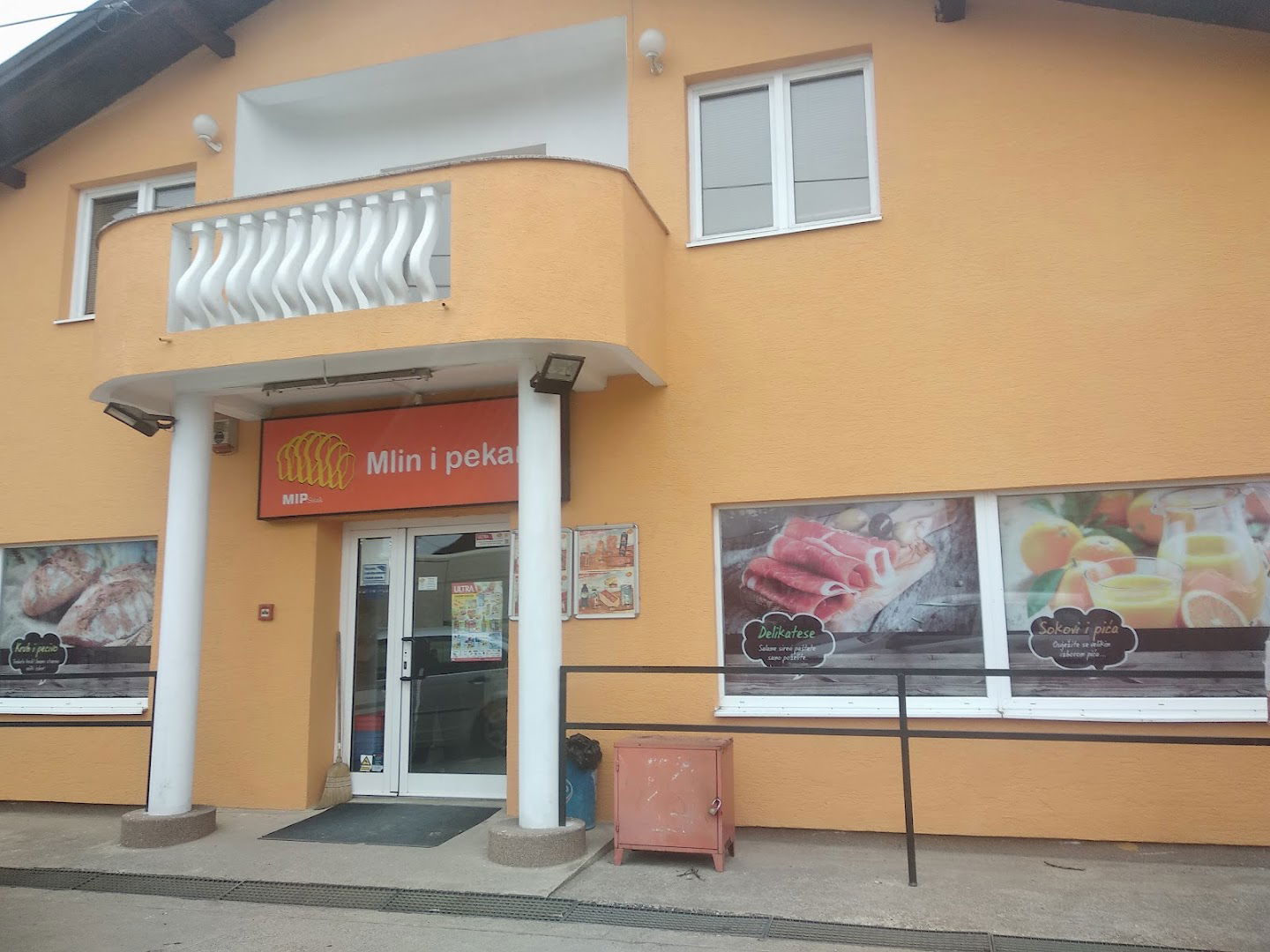 Mlin i pekare trgovina