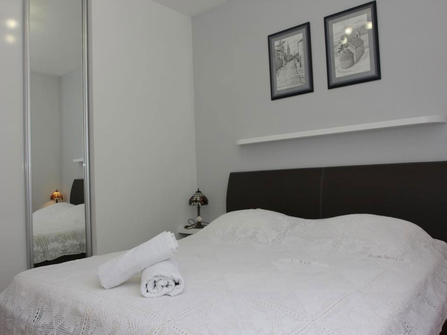 Holiday House Pine Tree, Nerezisca