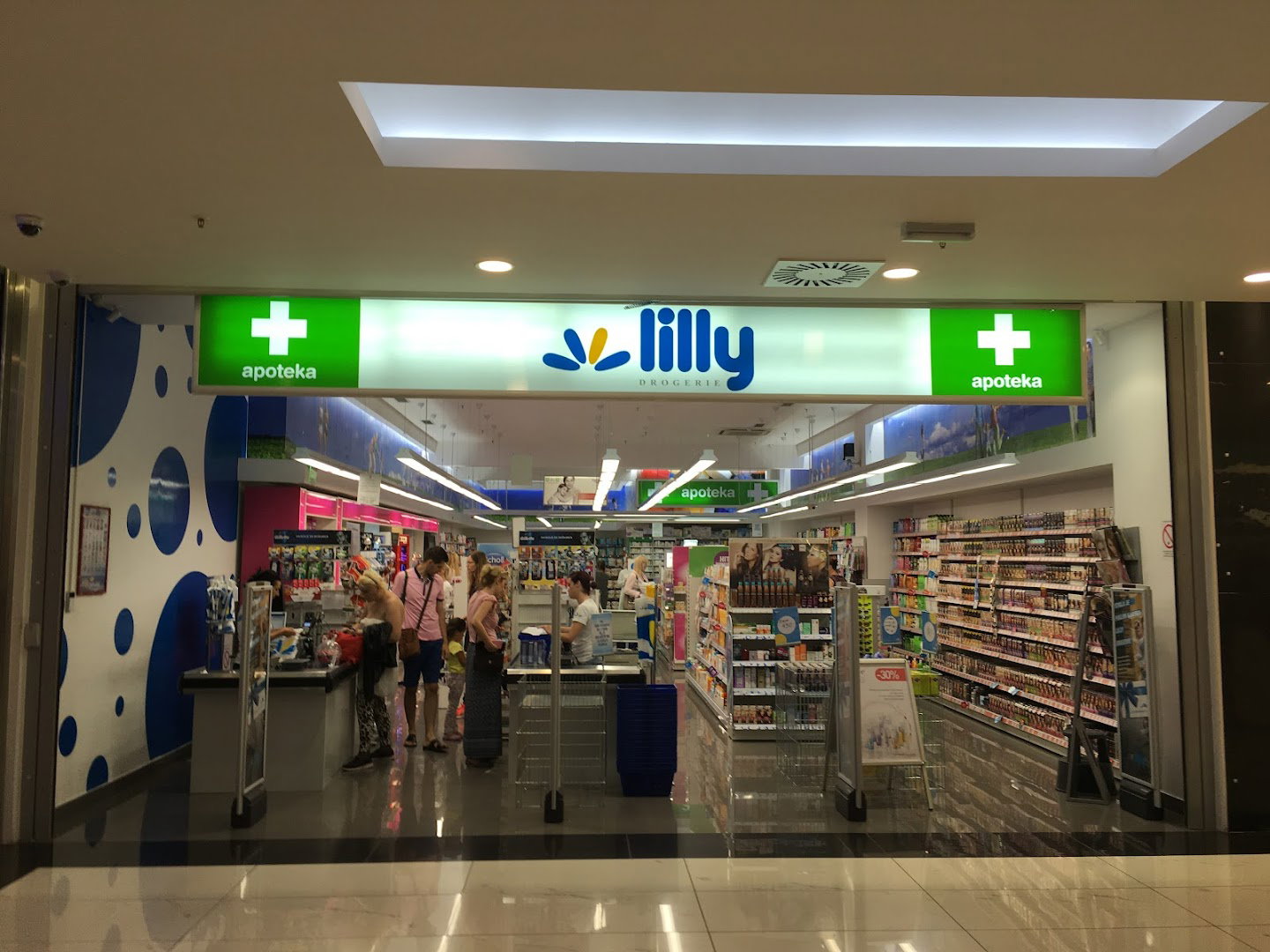 Lilly Drogerie - Apoteka 121