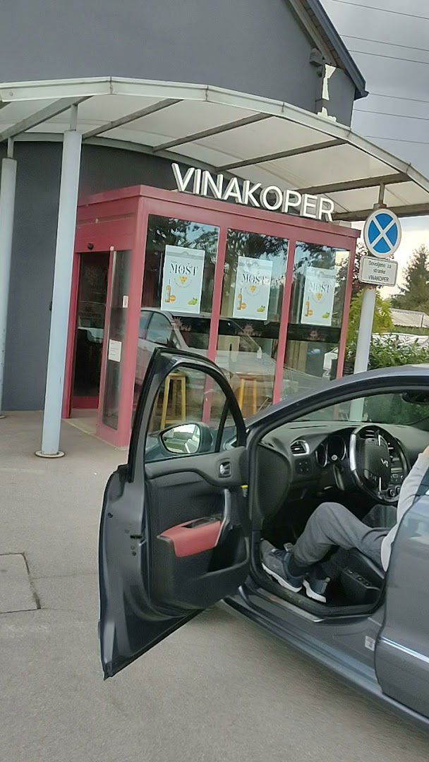 Podjetje za proizvodnjo in prodajo vina, Vinakoper, d.o.o.