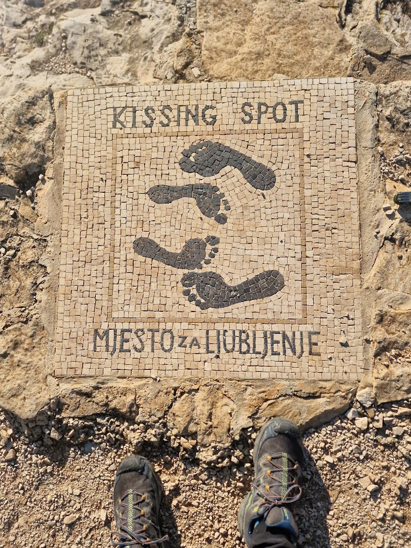 Kissing Point