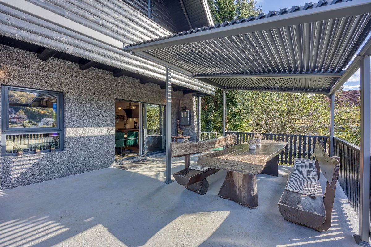 Black Pearl 5*Holiday House