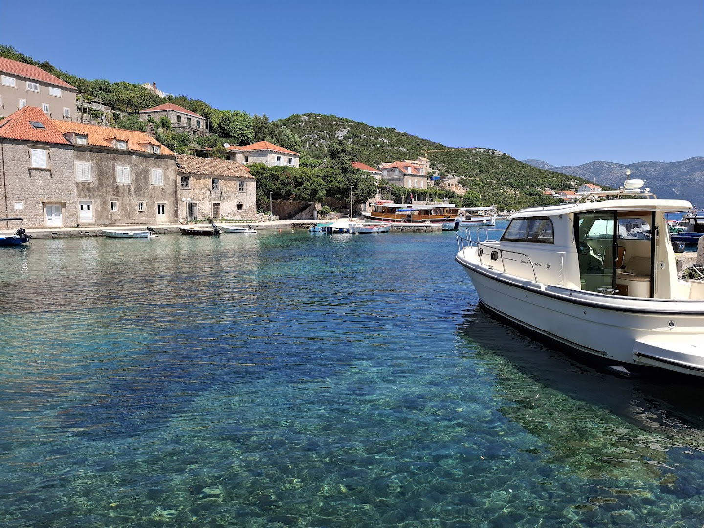 Karuzo speed boat/ Elaphite islands