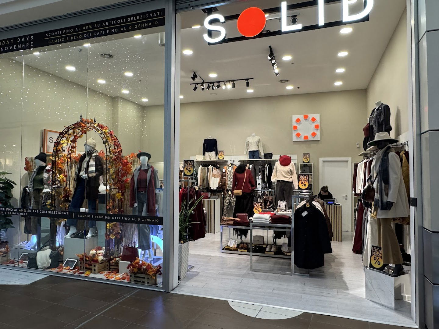 Solid Store Italy