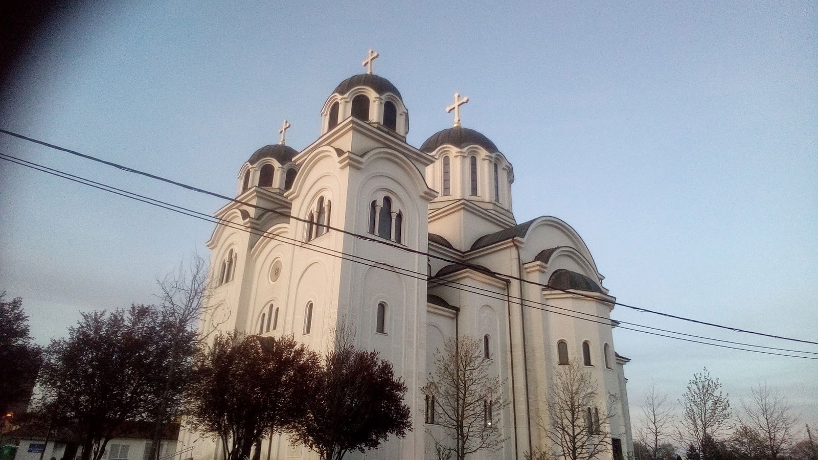 Amartment Trio no. 3