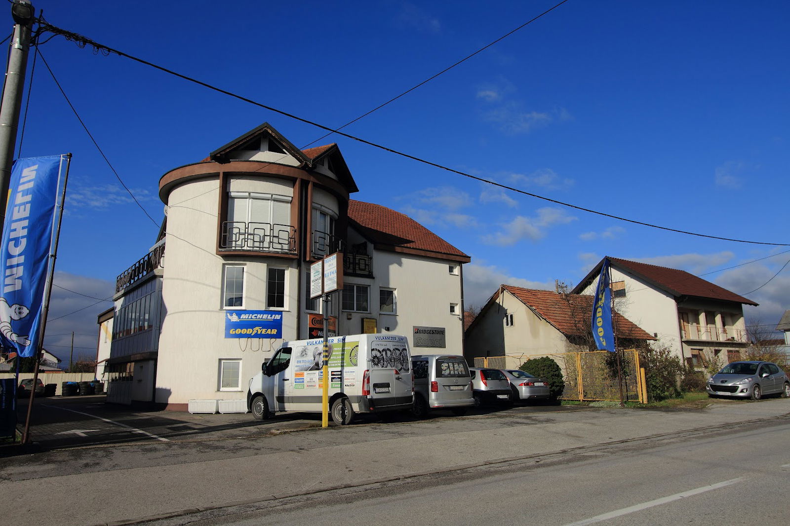 SIM GUMENO METALNA GALANTERIJA I TRGOVINA