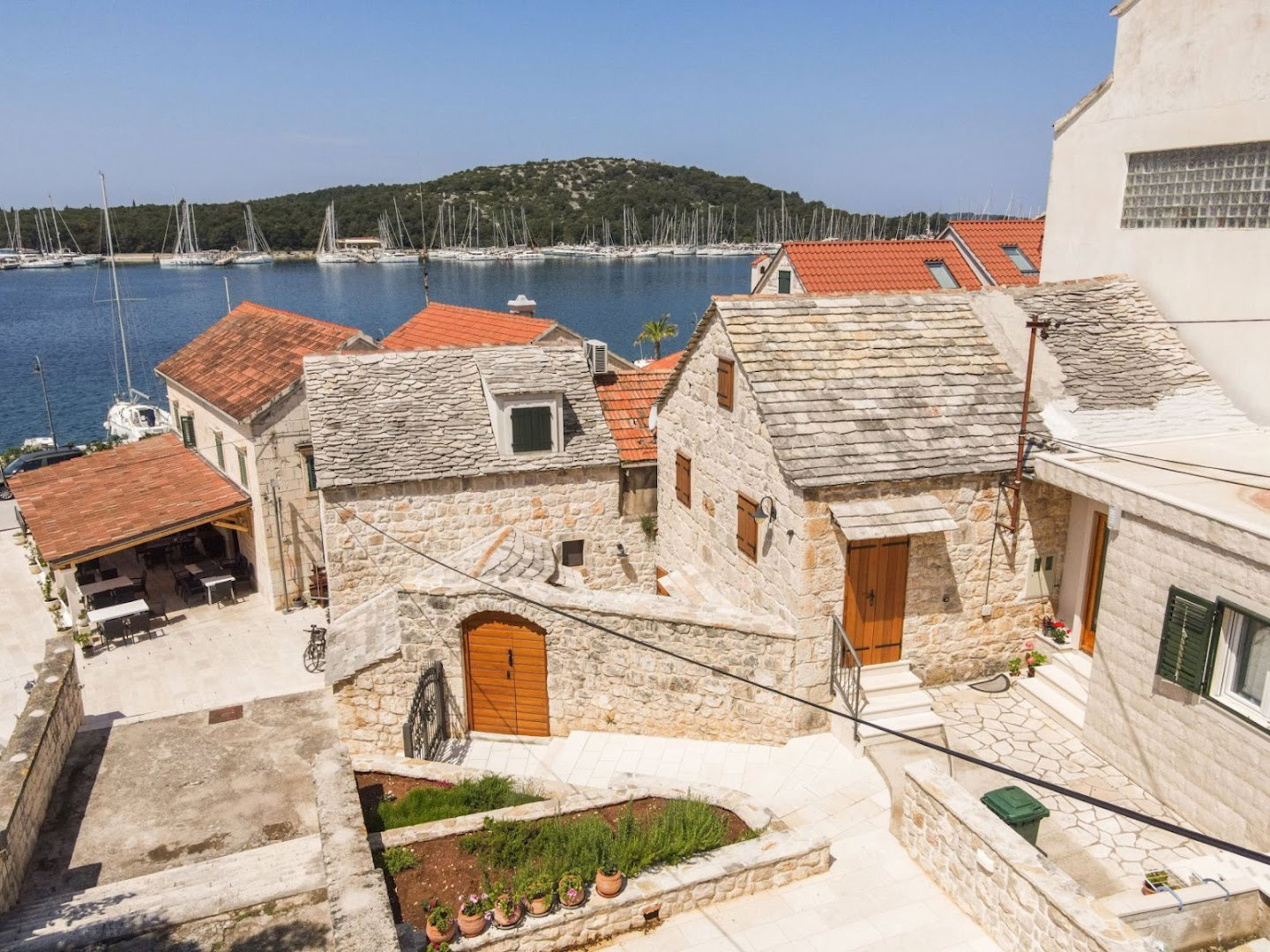 Apartments Mediteraneo