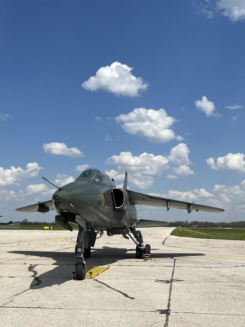 Аеродром „Пуковник - пилот Миленко Павловић“ Батајница