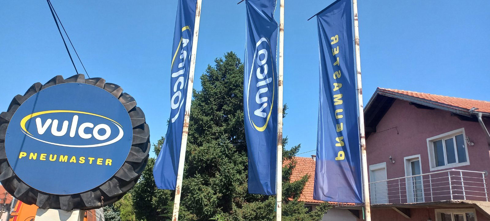 Vulco Pneumaster Bulevar