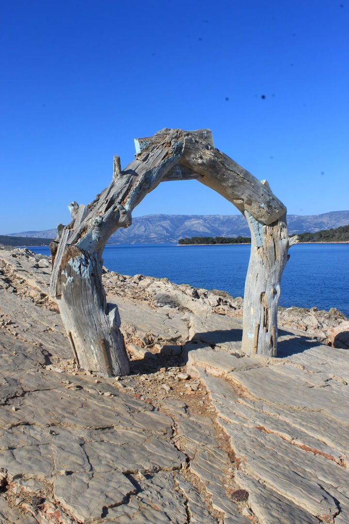 Apartman Andrea-Basina, Hvar