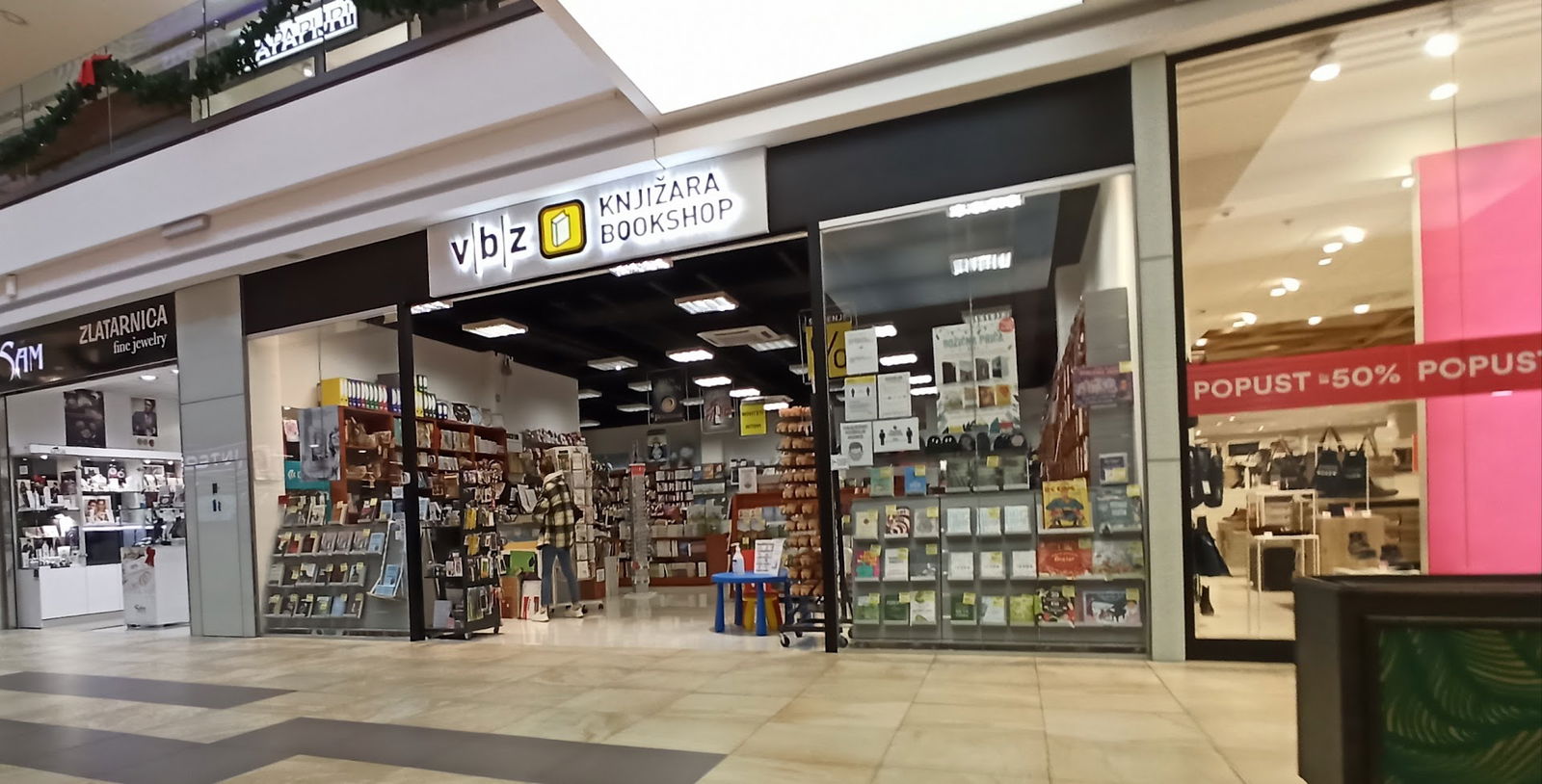 V.B.Z. knjižara Mall of Split