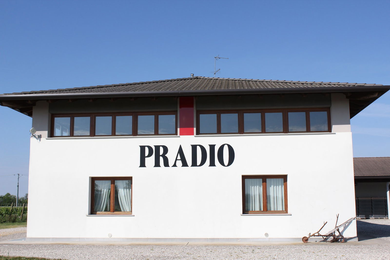 PRADIO VINEYARDS Società Agricola Semplice
