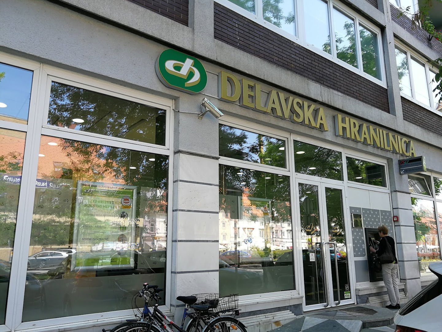 Delavska hranilnica - PE Maribor Glavni trg