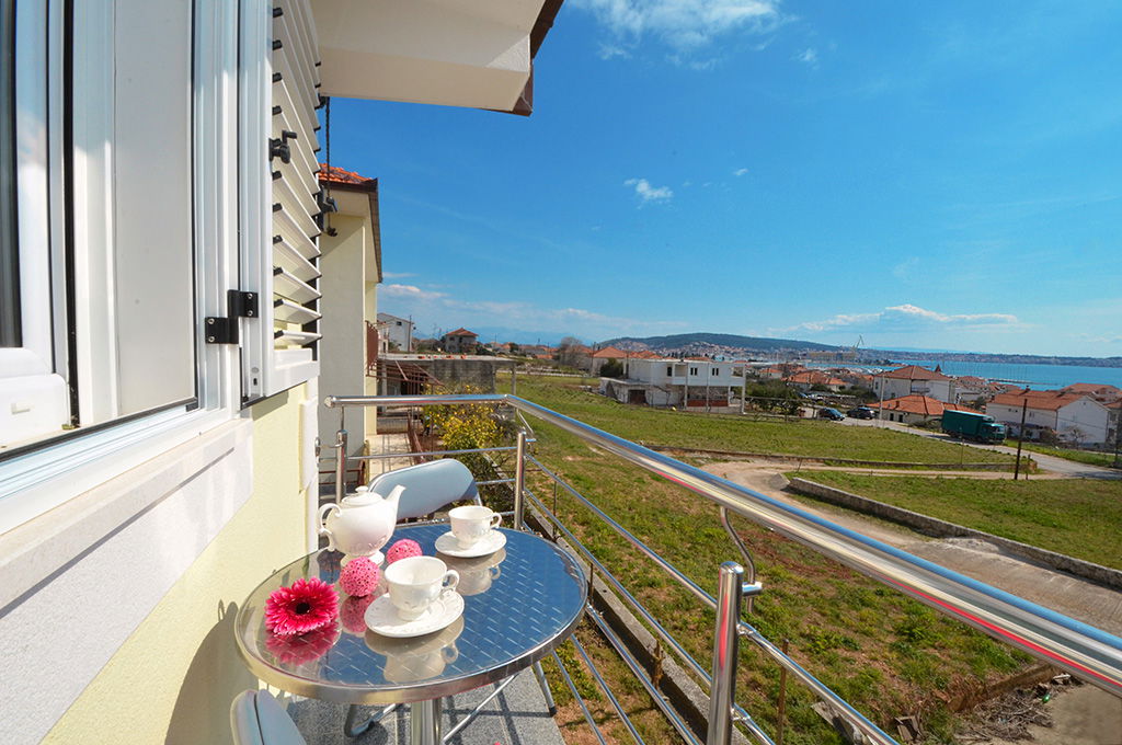 Apartments Vinko and Ana