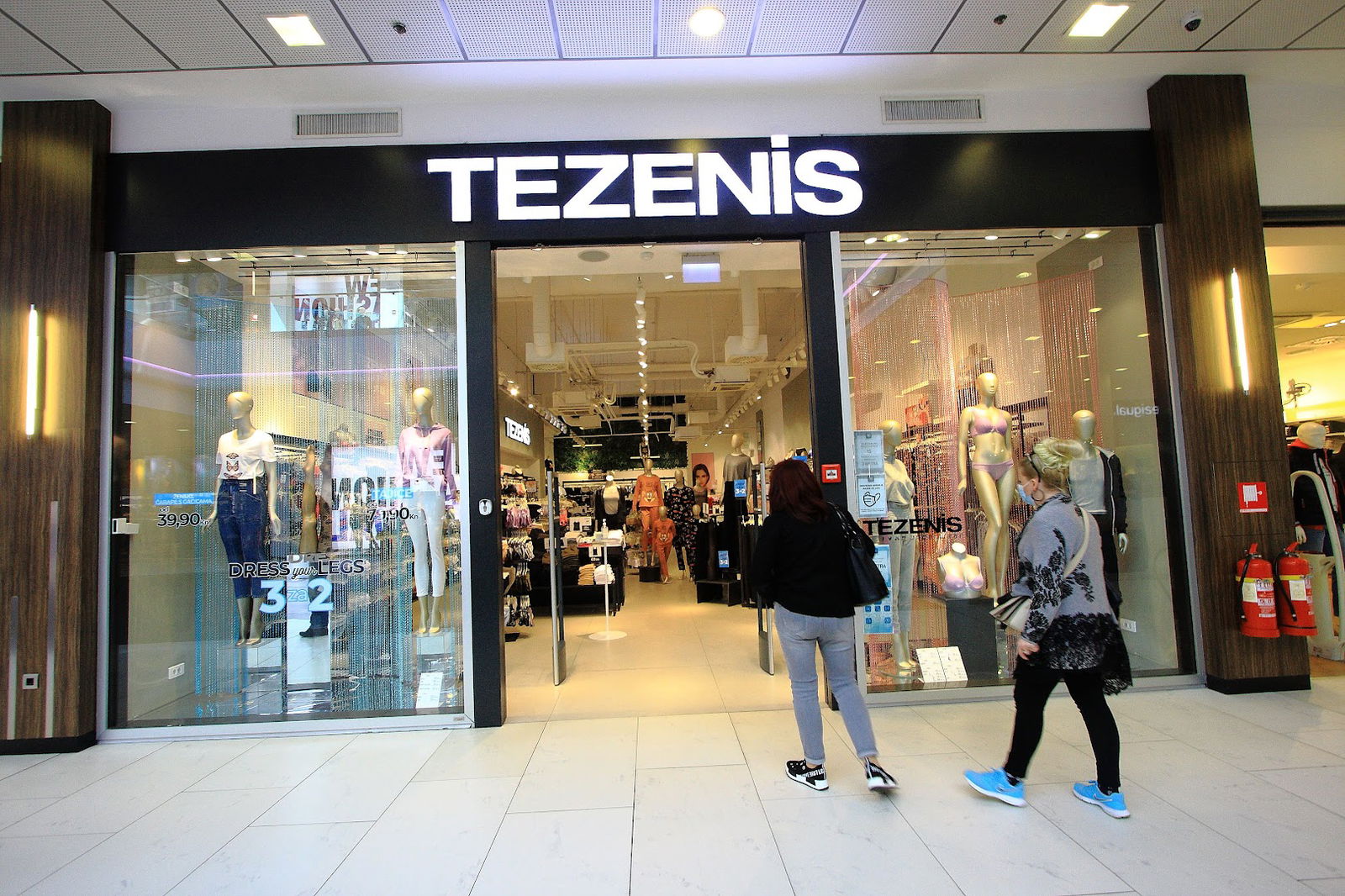 Tezenis