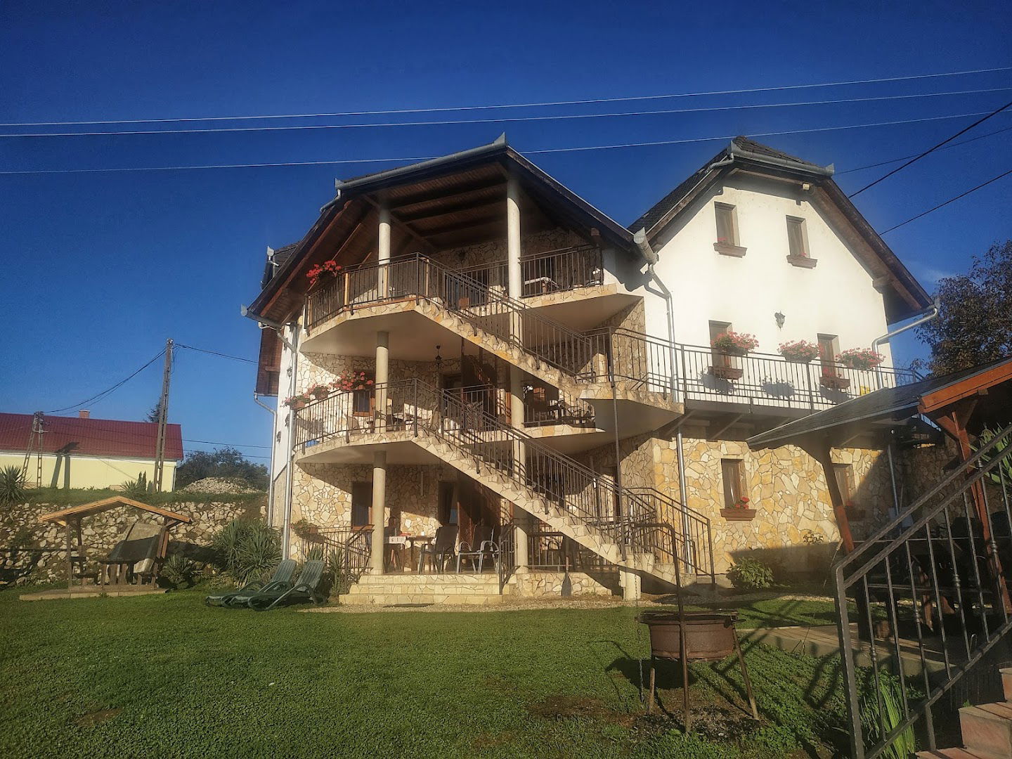 Szmodics Kornél Vendégház