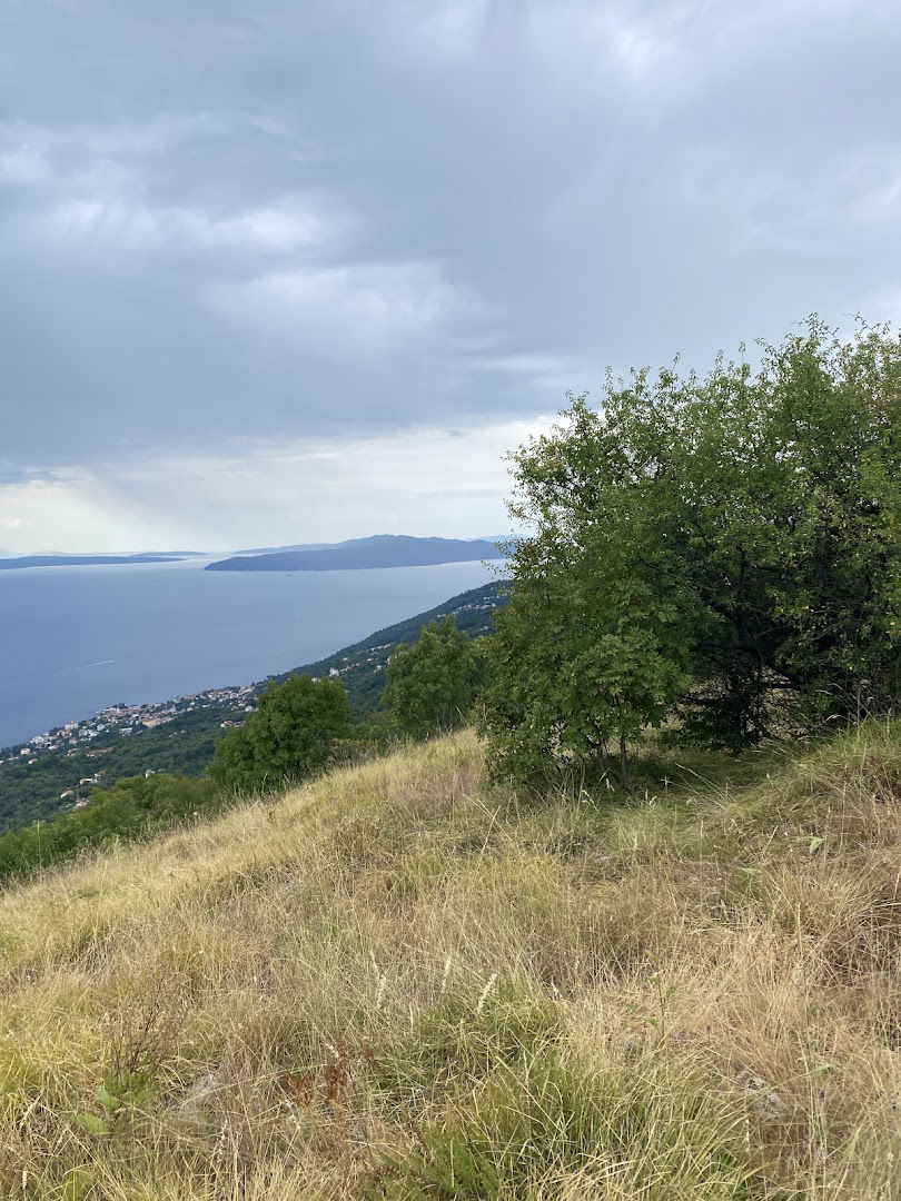 Pećnik - planinski vrh