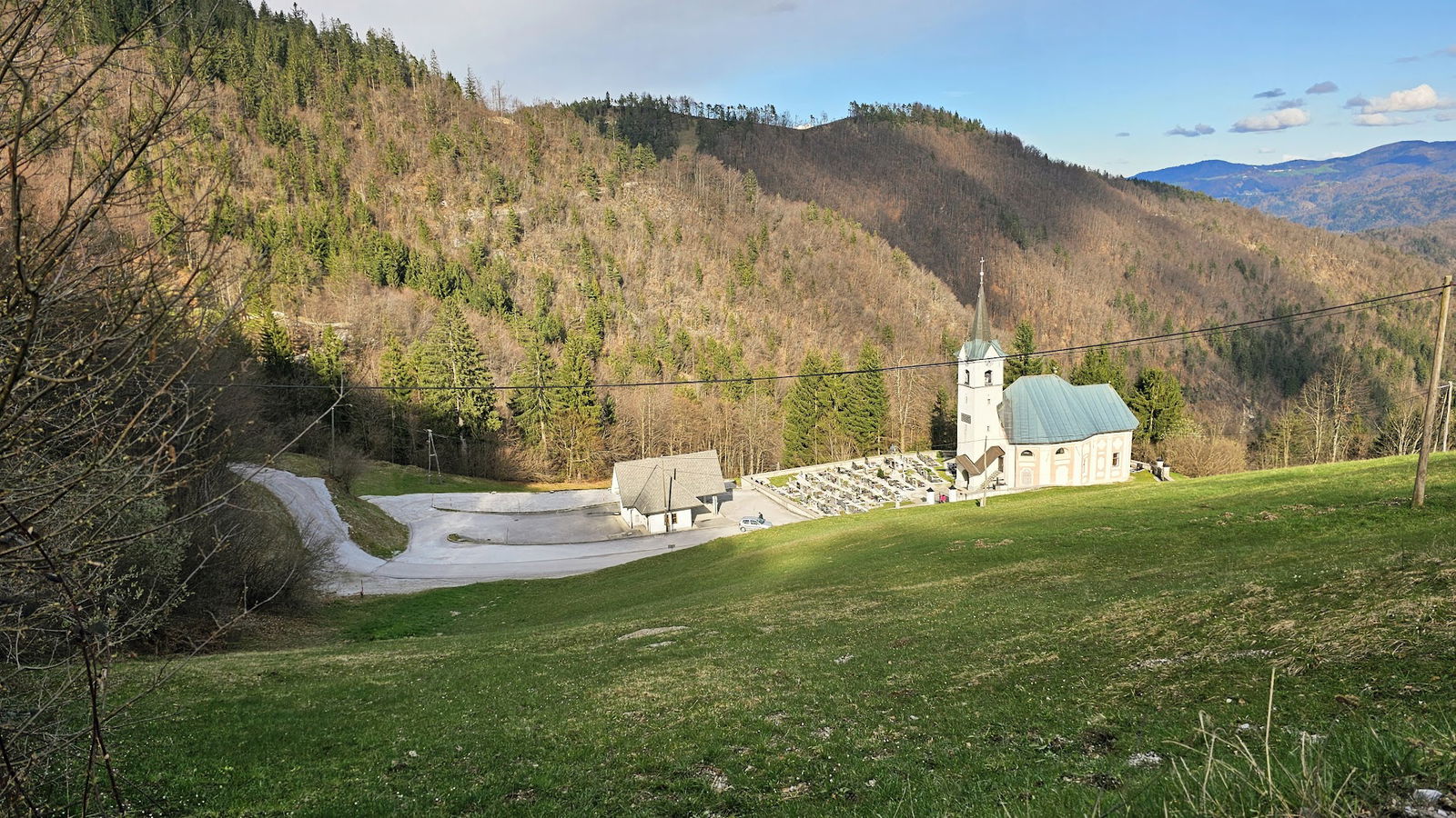 Župnijska cerkev spreobrnitve sv. Pavla