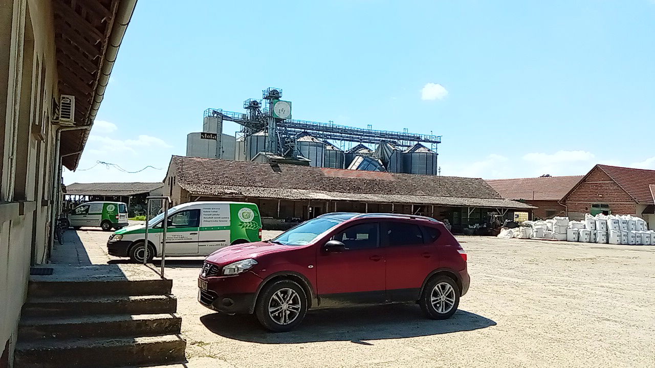 VRT d.o.o. / Silosi i sušara / Voćnjak jabuka