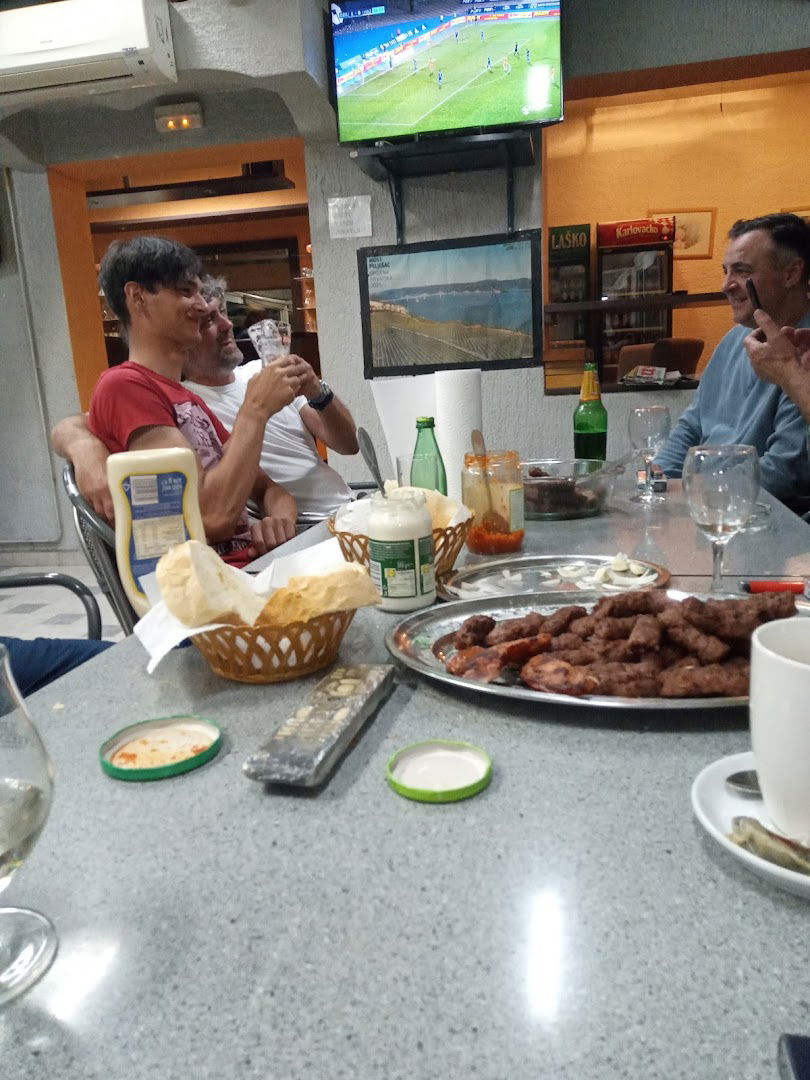 Caffe bar Mali Berekin