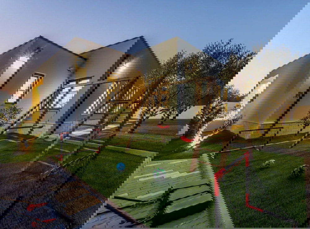 Sophisticated Oasis Residence Villa With Pool